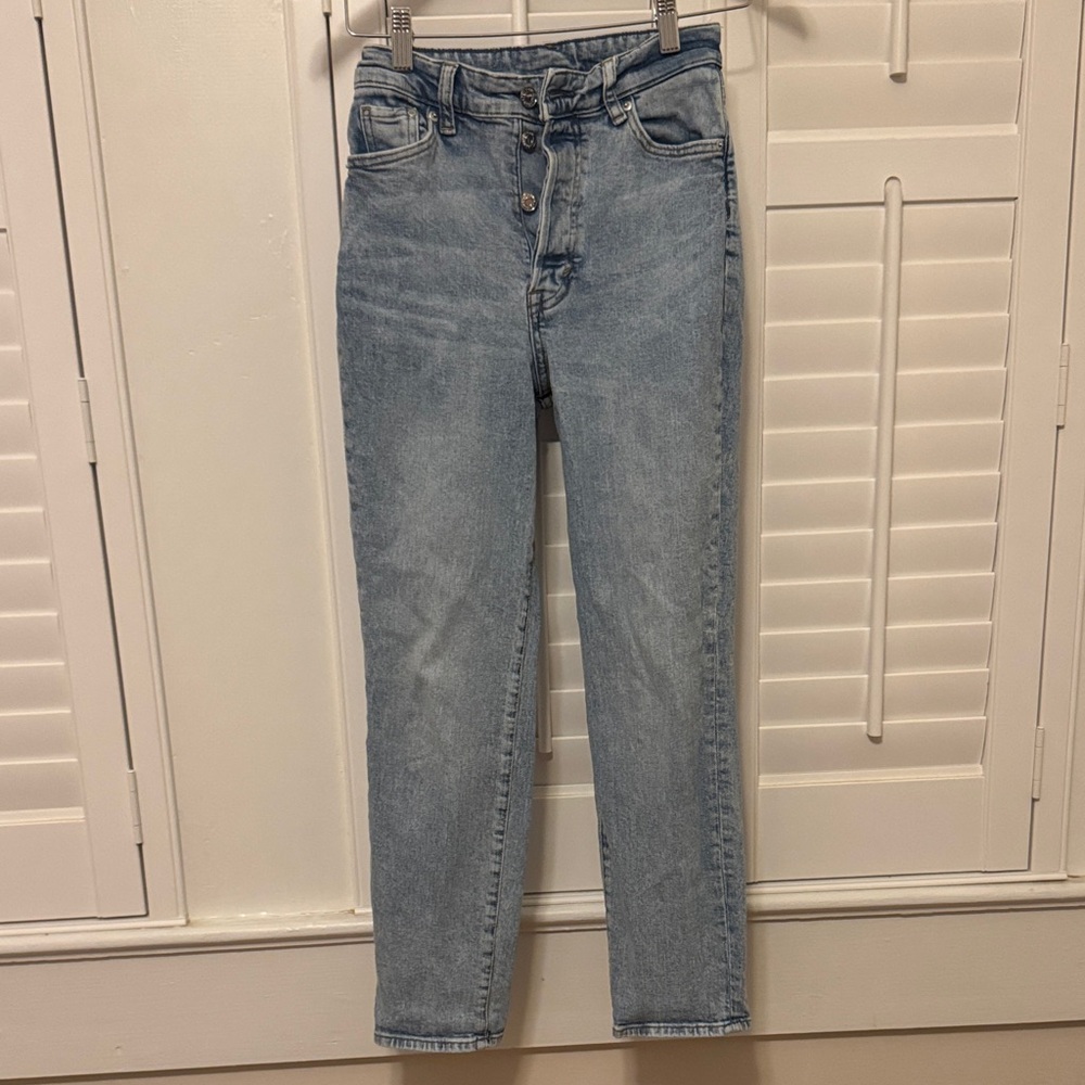 H&M Light Wash High-Rise Straight Jeans